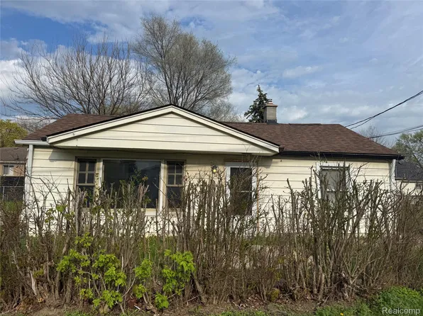 20830 Montrose Ave, Warren, MI 48089