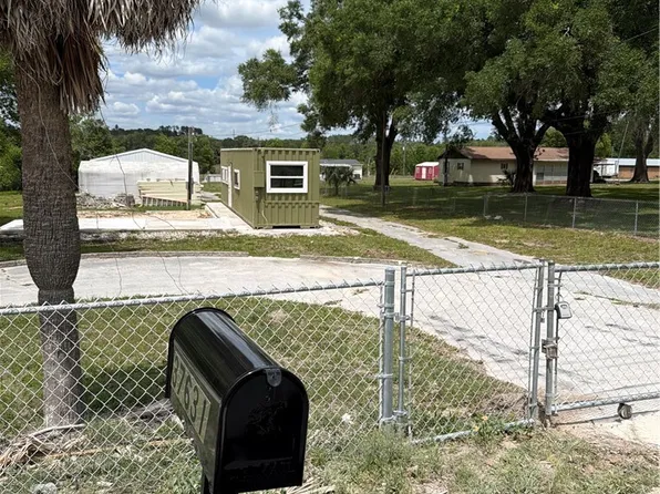 37631 Kossik Rd, Zephyrhills, FL 33541