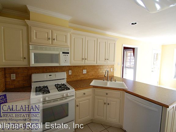 5th image of 6921 Park Meadows Dr