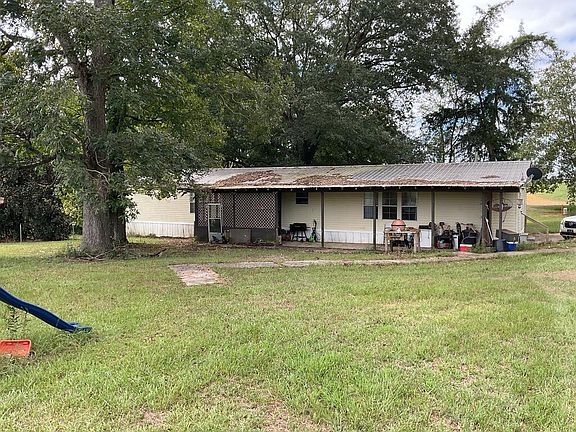 3rd image of 1707 Rigsby Rd