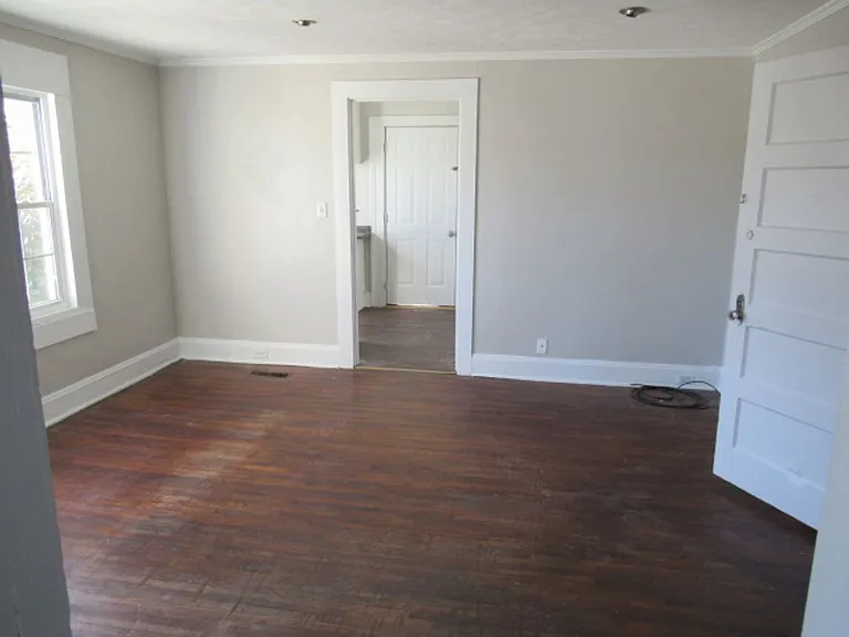 1404 Maple St — Photo 19