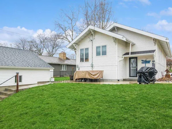 322 Grand BOULEVARD, Mayville, WI 53050