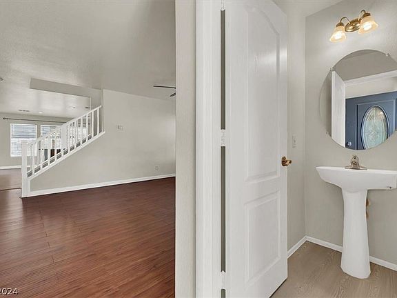 5th image of 4507 Brian Head St