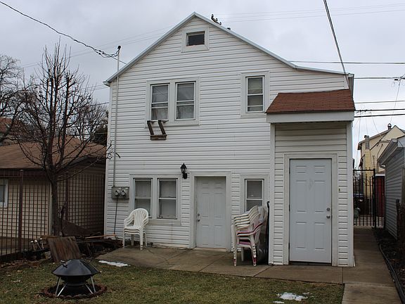 4th image of 4551 S Richmond St