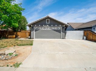 1282 Levich St, Hanford, CA