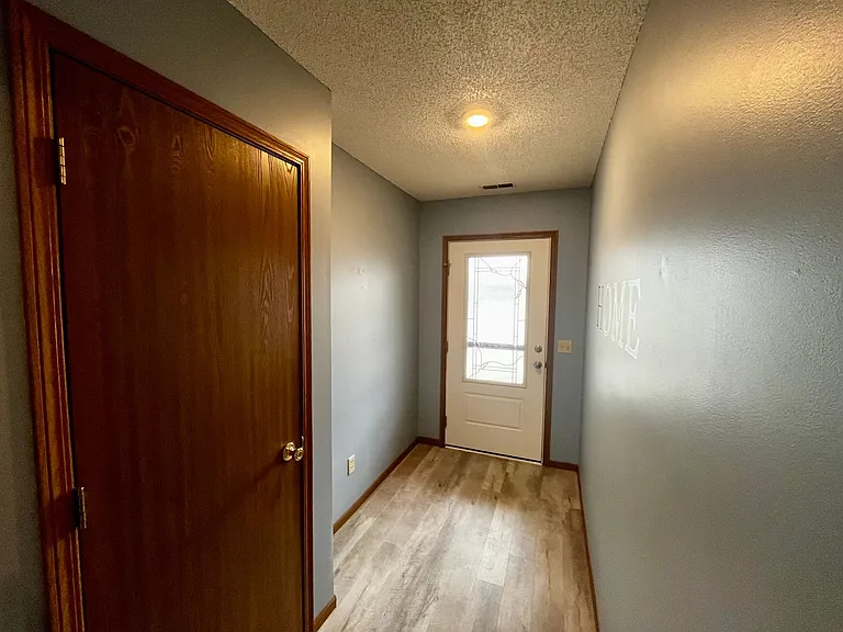 620 Copperfield Dr — Photo 17