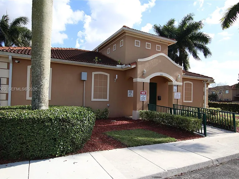 14758 SW 9th Ln — Photo 33