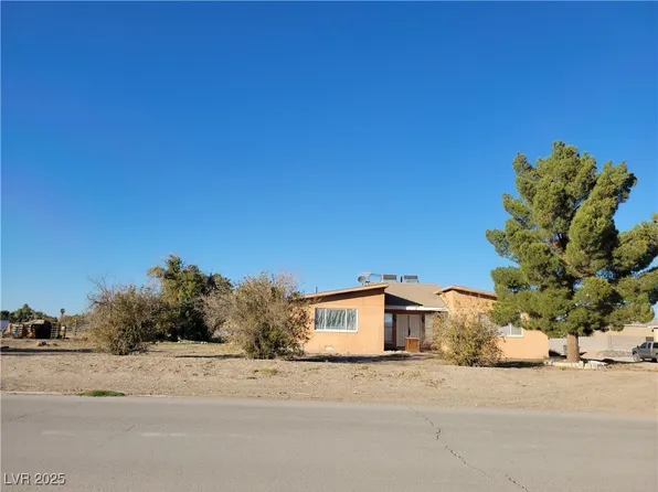 820 Ramos Ranch Rd, Moapa Valley, NV 89040
