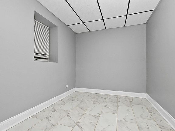 4th image of 6044-46 S Fairfield Ave Basement 6046