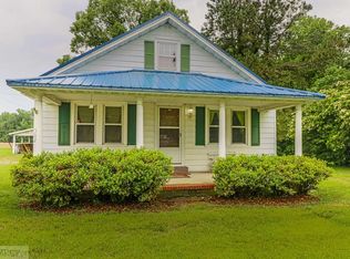 502 Old Moore Rd, Selma, NC 27576