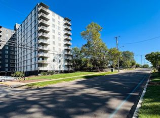 Fir Hill Towers, Akron, OH 44304