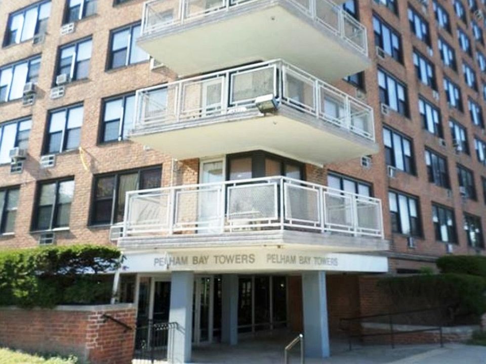2nd image of 3121 Middletown Rd APT 3A