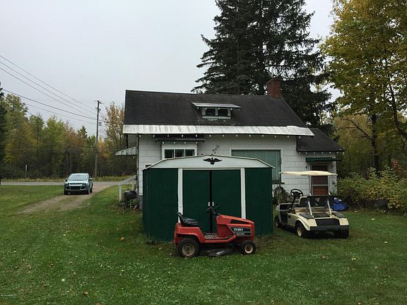 3rd image of 1208 Sunnyside Dr