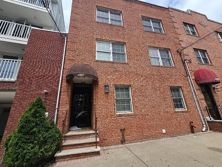 6107 Park Ave #4 — Photo 5