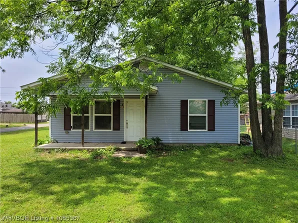 2301 N 28th St, Fort Smith, AR 72904