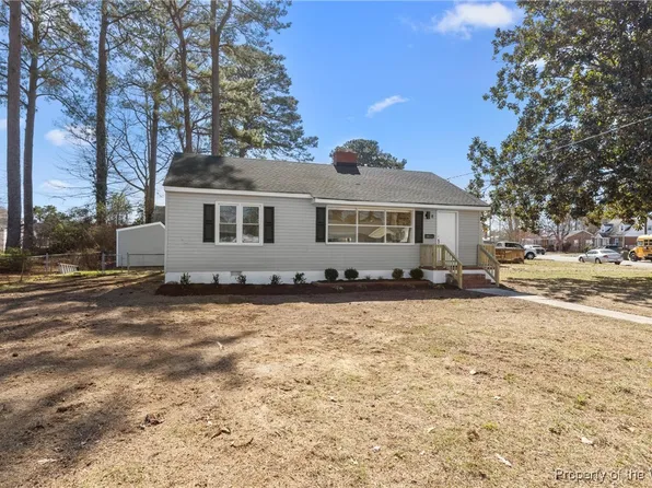 8 Sidney Pl, Newport News, VA 23601