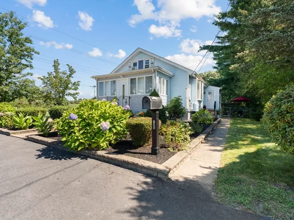 125 Charles Ave, Stoughton, MA 02072