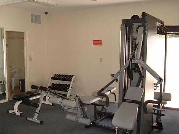 4th image of 777 S Federal Hwy APT Rp311