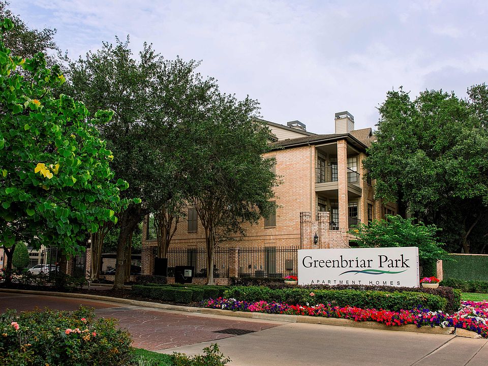 Our beautiful gated entrance along Greenbriar Drive.
