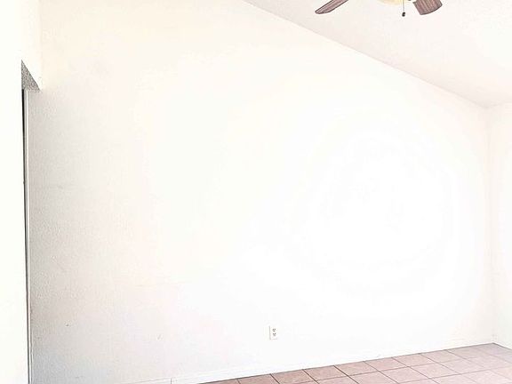 5th image of 104 E Truman Ave #O