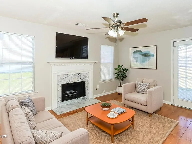 833 Rock Shoals Ct — Photo 4