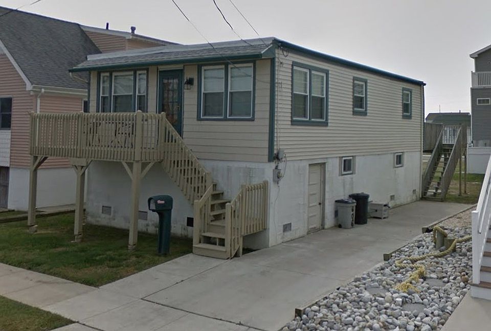 1st image of 606 W Glenwood Ave