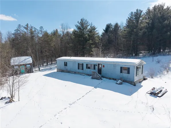 2304 Wearkley Rd #2, Wayland, NY 14572