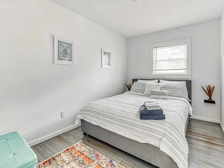 36 Crystal Dr — Photo 14