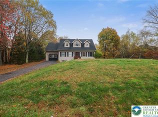 306 Cedar Dr, Long Pond, PA 18334