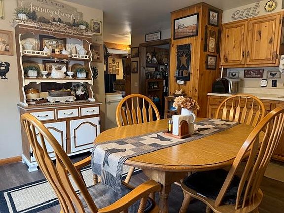 5th image of 1346 Bridge Road