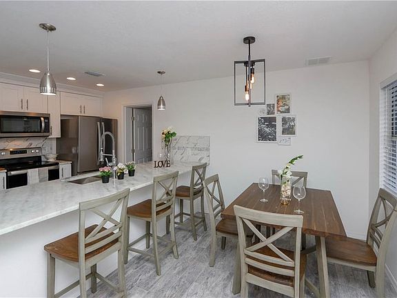 5th image of 6802 N Lyman Ave