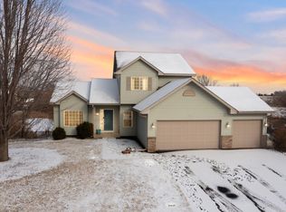 20818 Gemini Trl, Lakeville, MN 55044