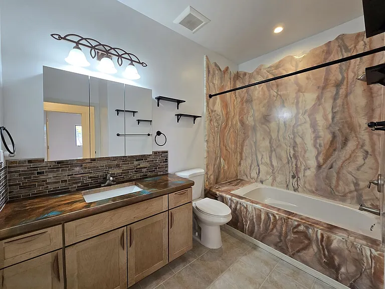 993 Calle Katarina — Photo 19