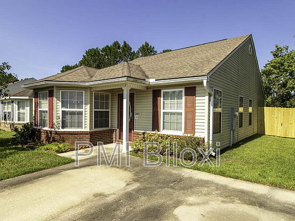 3rd image of 11107 Dede Dr