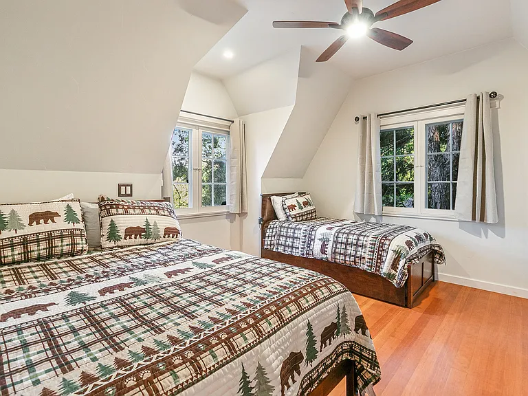 28101 Lakes Edge Rd — Photo 8