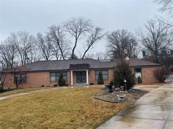 362 Hibler Ct, Saint Louis, MO 63141