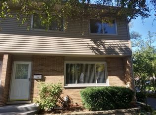 224 George St, Barrington, IL 60010