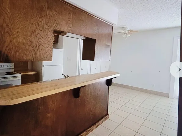 1406 Glen Oaks Ct APT 3, Norman, OK 73071