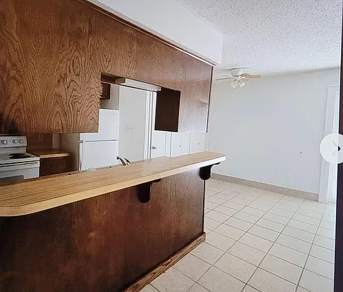 1406 Glen Oaks Ct #3 Photo 1