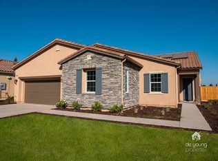 3143 Armstrong Ave, Clovis, CA 93611