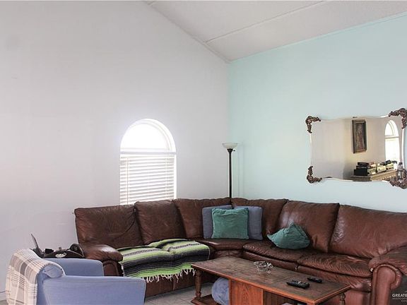 3rd image of 111 E Morningside Dr #301