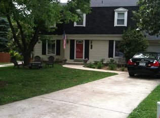 6909 Stonebridge Ct, Alexandria, VA 22306