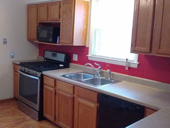 Kitchen, all new appliances