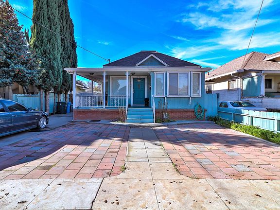 4th image of 1020 San Benito St