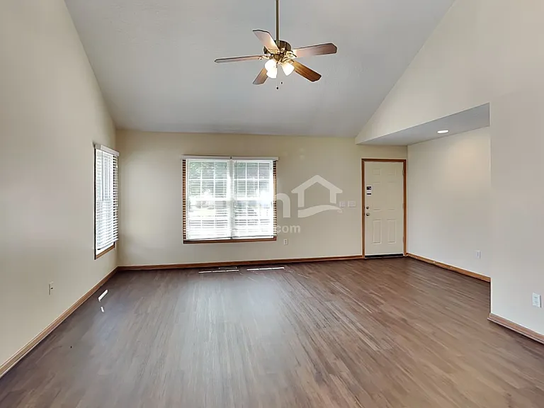 242 Iris Trail Dr — Photo 6