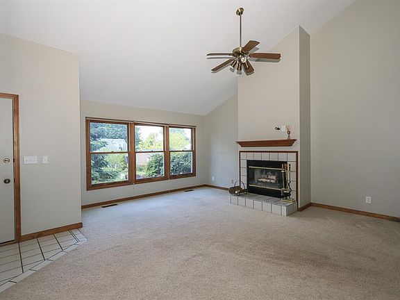 5th image of 8446 Pheasant Dr