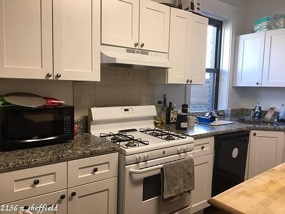 5th image of 2136 N Sheffield Ave #511