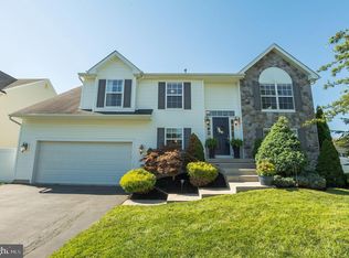 32 Buckeye Rd, Woolwich Township, NJ 08085