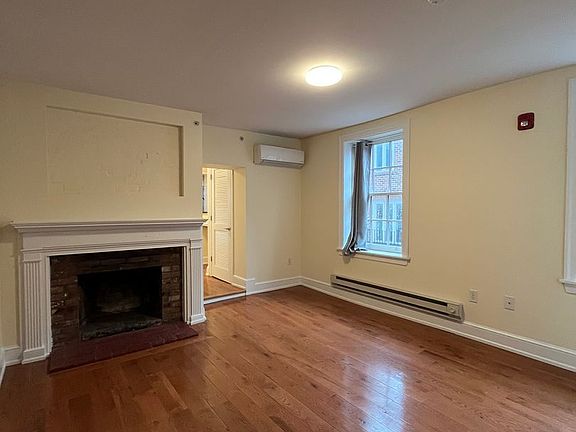 4th image of 510 S Front St Unit 2R