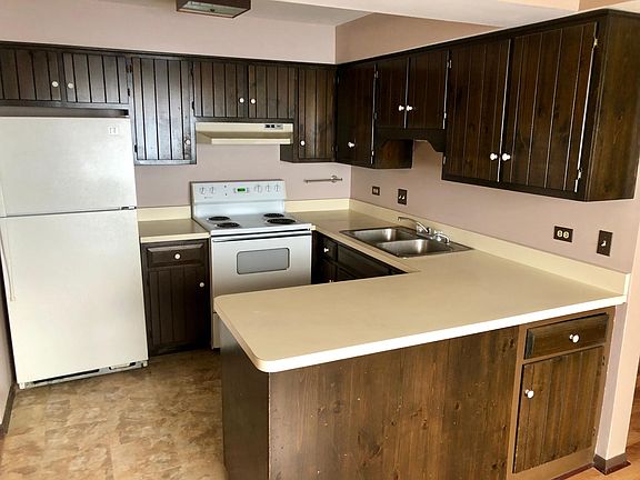 2nd image of 1208 Burlington Ave APT 1W